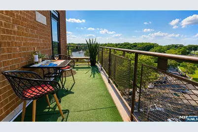8800 Boulevard East 8M #8M, North Bergen, NJ 07047 - Photo 5