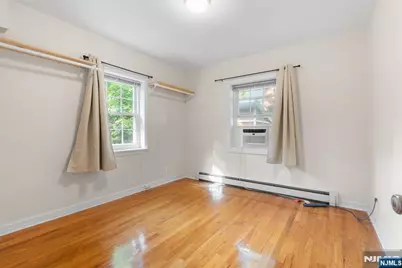 558 Broad Avenue, Leonia, NJ 07605 - Photo 9