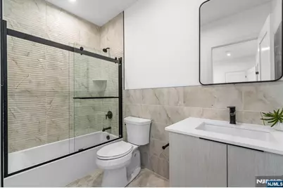 223 Main Street A #A, Fort Lee, NJ 07024 - Photo 11
