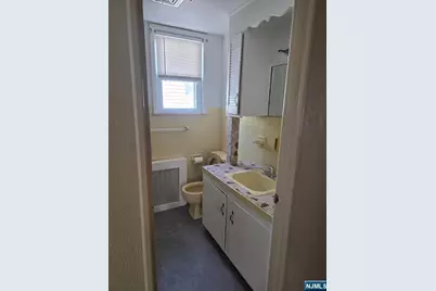153 High Street, West Orange Township, NJ 07052 - Photo 15
