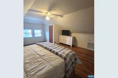 7-20 Fern Street, Fair Lawn, NJ 07410 - Photo 13