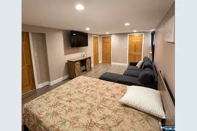 7-20 Fern Street, Fair Lawn, NJ 07410 - Photo 11