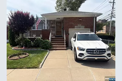 100 Crescent Avenue, Cliffside Park, NJ 07010 - Photo 1