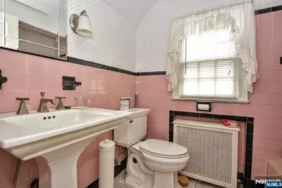 210 Rodney Street, Glen Rock, NJ 07452 - Photo 11