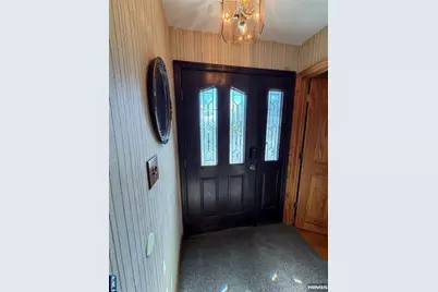 407 Berry Avenue, Carlstadt, NJ 07072 - Photo 15