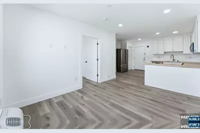 95 Shepherds Lane 301B #301B, Totowa, NJ 07512 - Photo 7