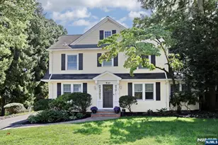 530 Rock Rd, Glen Rock, NJ 07452 - Photo 1