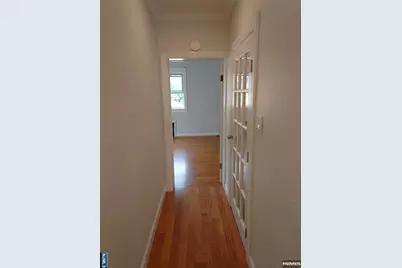 190 Cedar Street 2nd Fl #2nd Fl, Cliffside Park, NJ 07010 - Photo 9