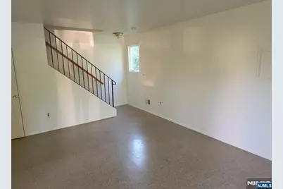 138 Ethel Avenue, Hawthorne, NJ 07506 - Photo 3