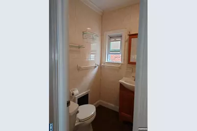 190 Cedar Street 1st Fl #1st FL, Cliffside Park, NJ 07010 - Photo 9