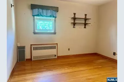 9 Carlen Court 1 #1, Fairview, NJ 07022 - Photo 7