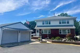 9 Carlen Ct 1, Fairview, NJ 07022 - Photo 1