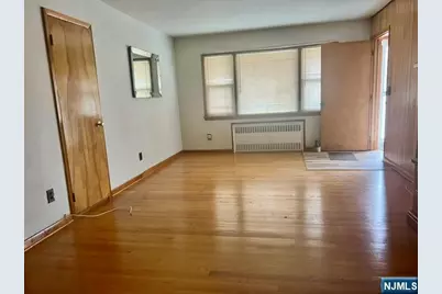 9 Carlen Court 1 #1, Fairview, NJ 07022 - Photo 3