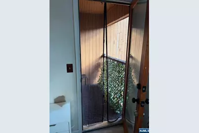 152 George Street, New Brunswick, NJ 08901 - Photo 7