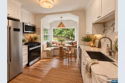 924 Franklin Avenue, Franklin Lakes, NJ 07417 - Photo 11