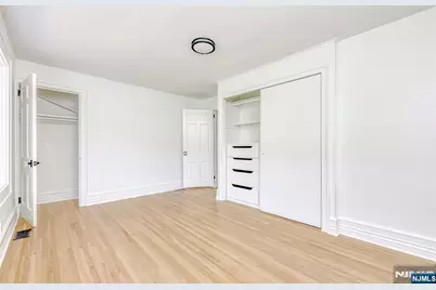 924 Franklin Avenue, Franklin Lakes, NJ 07417 - Photo 11
