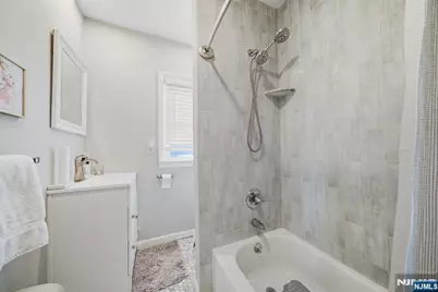 42 Spring Valley Avenue, Hackensack, NJ 07601 - Photo 25