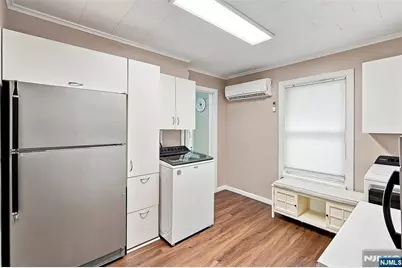 12-68 6th Street, Fair Lawn, NJ 07410 - Photo 21