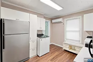 12-68 6th St, Fair Lawn, NJ 07410 - Photo 21