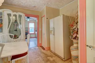 22 Kensington Pl, East Orange, NJ 07017 - Photo 7