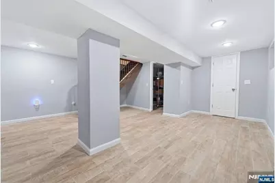 244 Clinton Avenue 1 #1, Jersey City, NJ 07304 - Photo 9