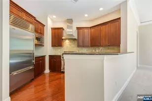1310 The Plaza 1310, Tenafly, NJ 07670 - Photo 15