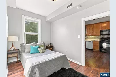35 Waverly Street 3 #3, Jersey City, NJ 07306 - Photo 23