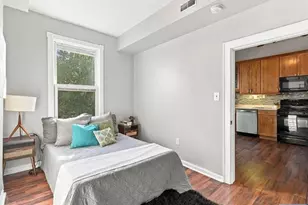 35 Waverly Street 3, Jersey City, NJ 07306 - Photo 23