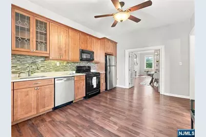 35 Waverly Street 3 #3, Jersey City, NJ 07306 - Photo 19