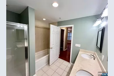 10 Terrace Avenue 9 #9, Hasbrouck Heights, NJ 07604 - Photo 9