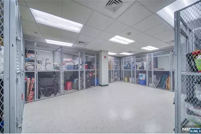 189 Forest Avenue 411 #411, Paramus, NJ 07652 - Photo 17