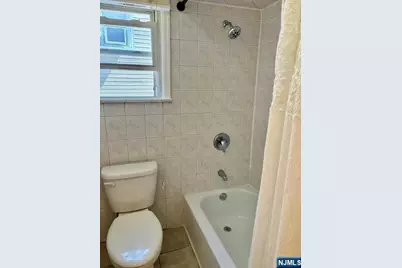 271 Warren Street First Floor #First Floor, Lyndhurst Township, NJ 07071 - Photo 9