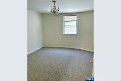 271 Warren Street First Floor #First Floor, Lyndhurst Township, NJ 07071 - Photo 5