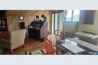 235 Prospect Avenue 5B #5B, Hackensack, NJ 07601 - Photo 11