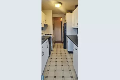 235 Prospect Avenue 5B #5B, Hackensack, NJ 07601 - Photo 7