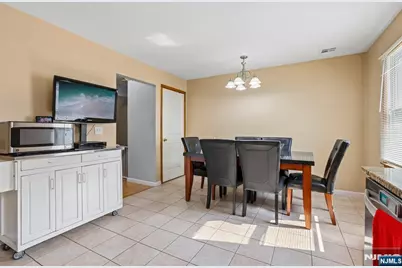 274 Garibaldi Avenue 2 #2, Lodi, NJ 07644 - Photo 21