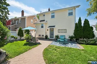211 Walnut Avenue, Bogota, NJ 07603 - Photo 29