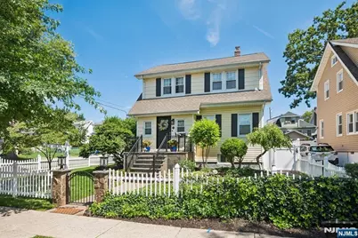 211 Walnut Avenue, Bogota, NJ 07603 - Photo 3