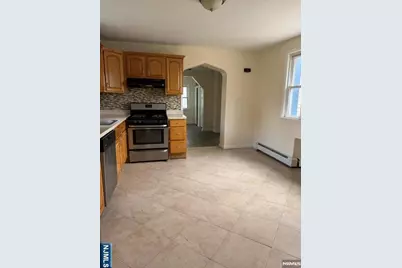 116 Wessington Avenue 1 #1, Garfield, NJ 07026 - Photo 9