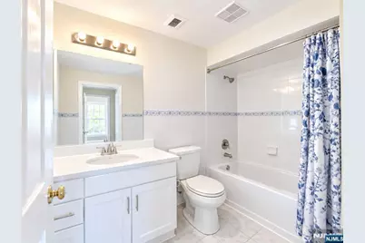 1611A Gerome Avenue A #A, Fort Lee, NJ 07024 - Photo 11