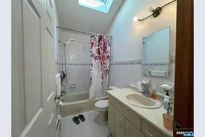 1611A Gerome Avenue A #A, Fort Lee, NJ 07024 - Photo 15