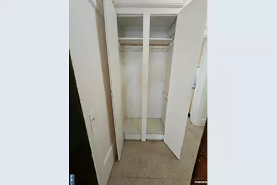 275 S Burnett Street 2 #2, East Orange, NJ 07018 - Photo 11