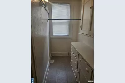 275 S Burnett Street 2 #2, East Orange, NJ 07018 - Photo 27