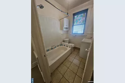 275 S Burnett Street 2 #2, East Orange, NJ 07018 - Photo 21