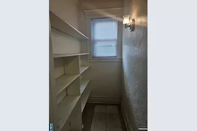 275 S Burnett Street 2 #2, East Orange, NJ 07018 - Photo 9