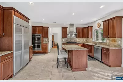 1 Alpine Drive, Closter, NJ 07624 - Photo 13