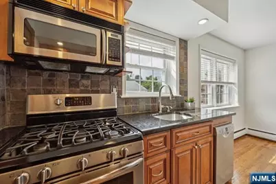 161 Ridge Road B #B, Cedar Grove, NJ 07009 - Photo 11