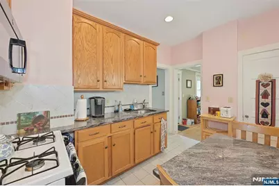 11 Concord Avenue, Maplewood, NJ 07040 - Photo 15