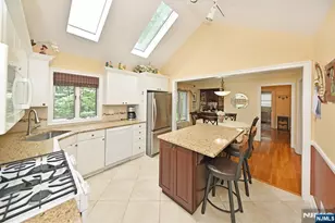 393 Gregory Rd, Paramus, NJ 07652 - Photo 13