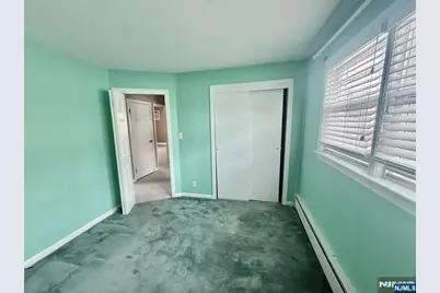 333 Kingsland Avenue, Lyndhurst Township, NJ 07071 - Photo 9